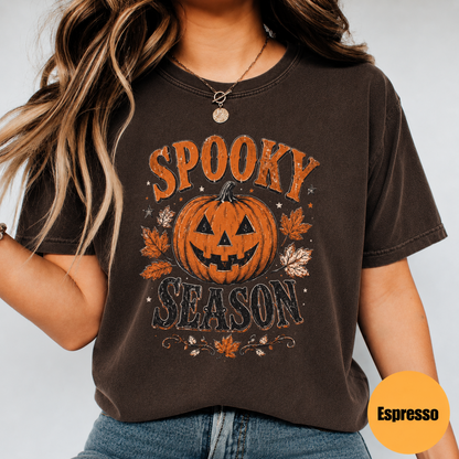 Spooky Season Pumpkin Shirt – Vintage Halloween Graphic Tee