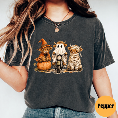 Highland Cow Halloween Shirt – Cute Spooky Cow Graphic Tee